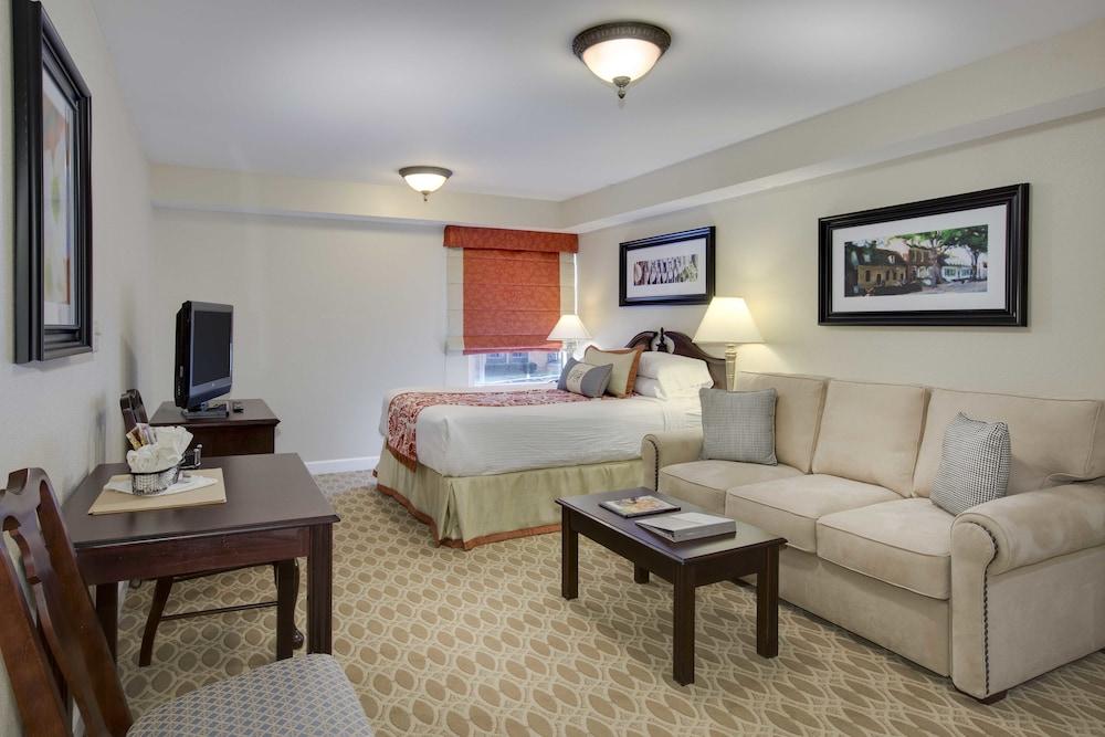 Bluegreen Vacations Patrick Henry Sqr, Ascend Resort Collection Уилямсбърг Екстериор снимка