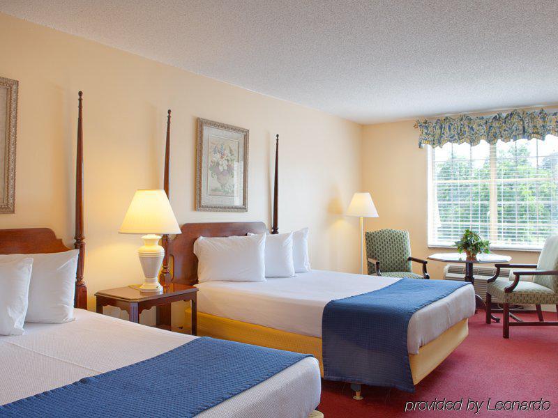 Bluegreen Vacations Patrick Henry Sqr, Ascend Resort Collection Уилямсбърг Стая снимка